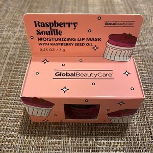 Global Beauty Care Raspberry Soufflé Lip Mask